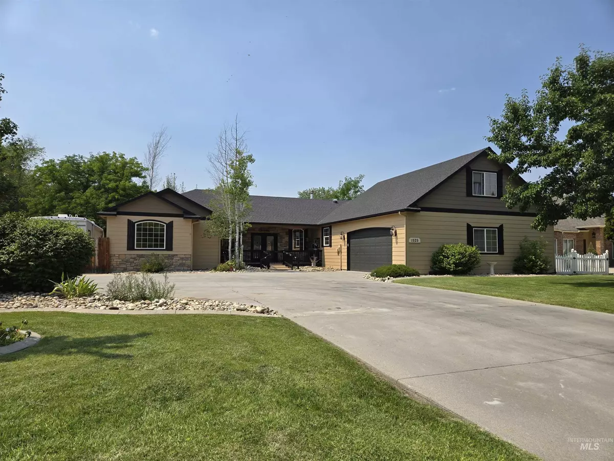 Payette, ID 83661,1525 River Street