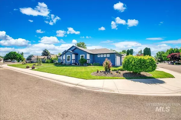 Nampa, ID 83687,7427 E Canterbury Ln