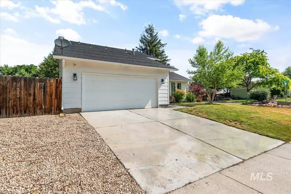 Meridian, ID 83646,1432 W Claire St.