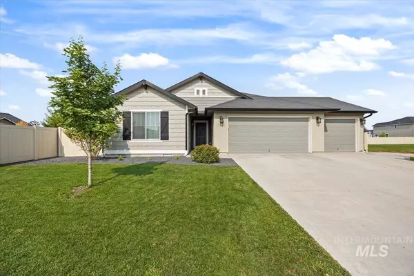 15627 Fuchsia Ave., Nampa, ID 83651