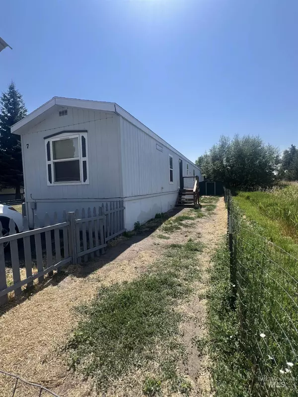 Uniontown, WA 99179,200 E Woodworth #7