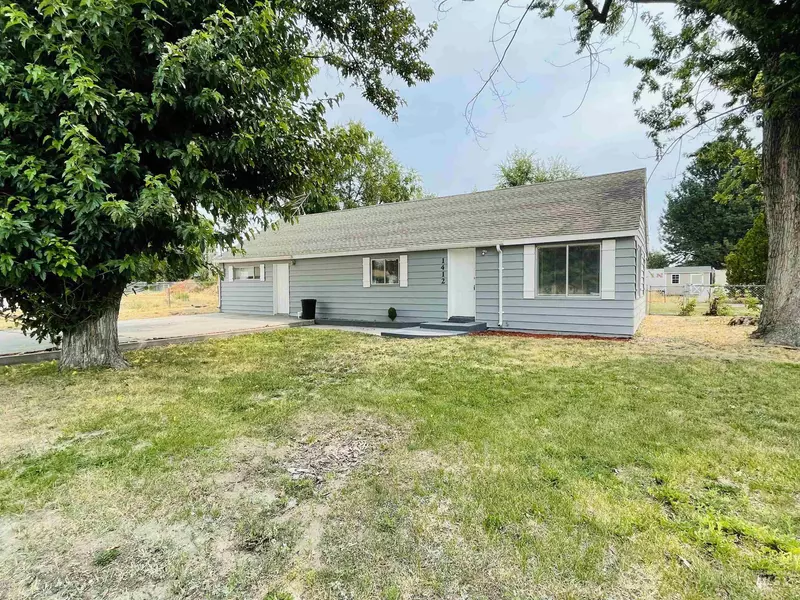 1412 N 3rd St, Payette, ID 83661