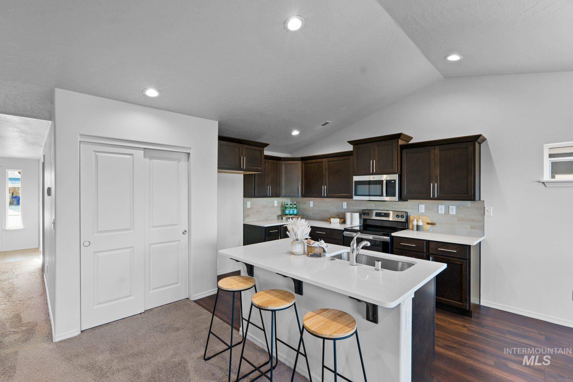 Caldwell, ID 83605,913 Madlock Pl