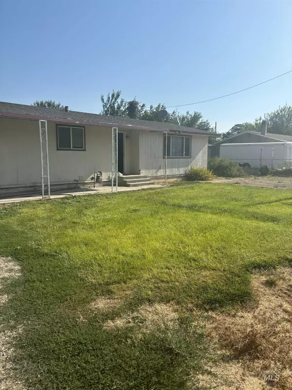 Nampa, ID 83687,9958 Cherry Lane