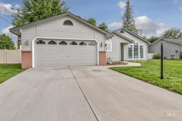 Meridian, ID 83646,37 W Woodbury Dr