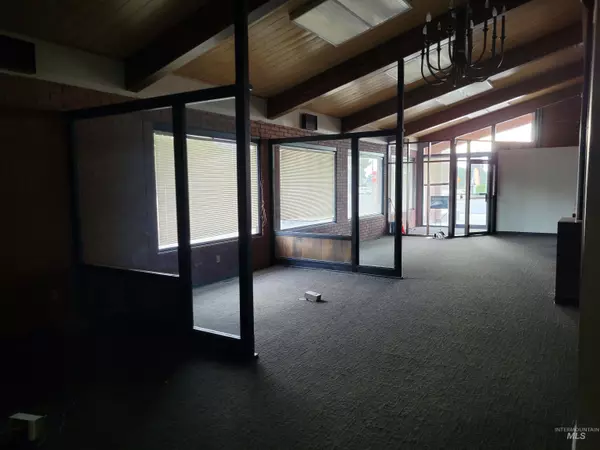 Cambridge, ID 83610,95 N Superior Street