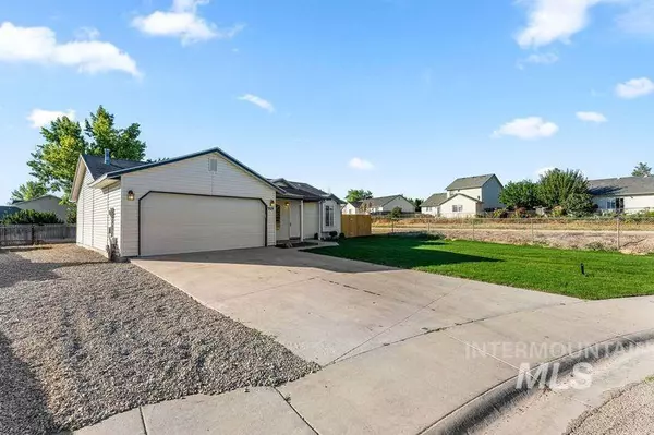 5519 Beachside Pl, Caldwell, ID 83607