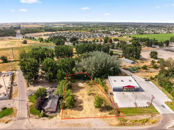 618 E Main St, Middleton, ID 83644