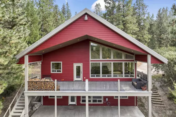 Banks, ID 83629,92 Cruickshank Rd