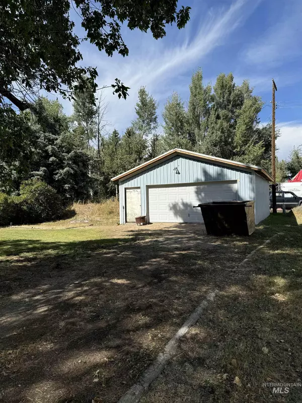 Fairfield, ID 83327,201 E Ponderosa Ave