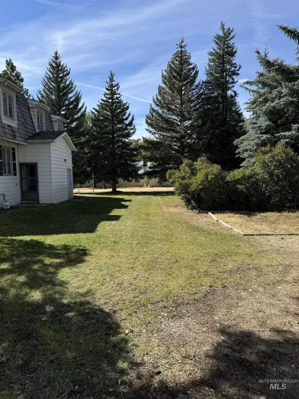 Fairfield, ID 83327,201 E Ponderosa Ave