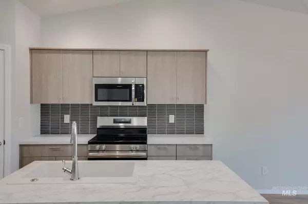 Nampa, ID 83687,13 S Woodland Grove Way