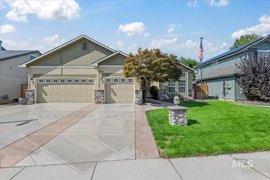 6241 N Heathrow Way, Boise, ID 83713