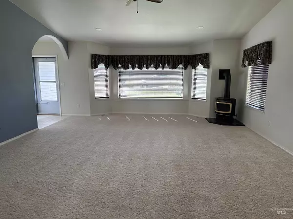 Lewiston, ID 83501,925 Tamarack Dr