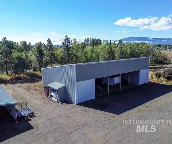 Mccall, ID 83638,14021 Highway 55