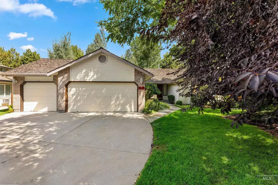 3510 S Pimmit Pl, Boise, ID 83706