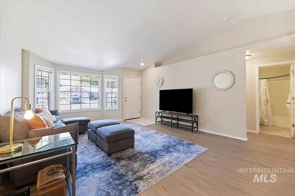 Boise, ID 83714,6856 N Hastings Ave