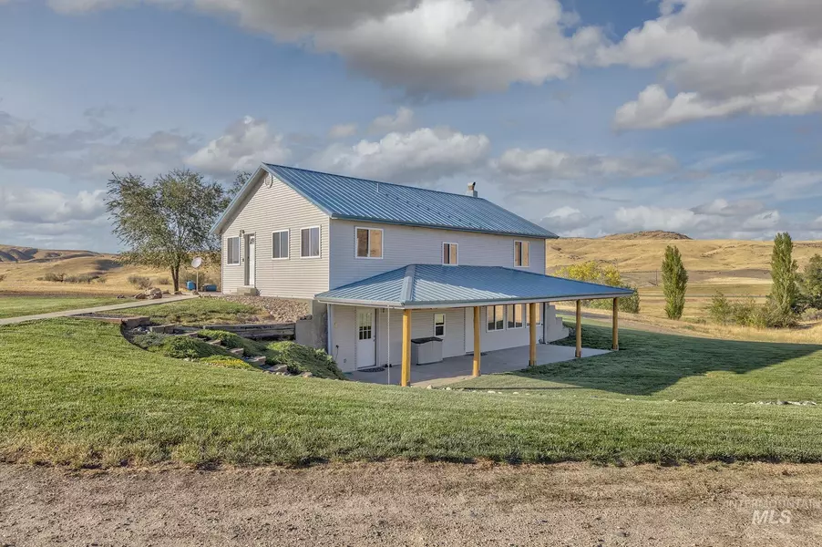 2387 Cove Road, Weiser, ID 83672