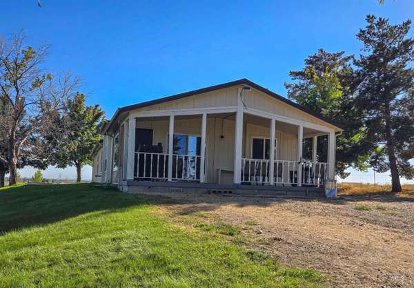 27973 Old Highway 30,  Caldwell,  ID 83607