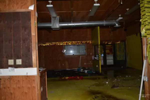 Lapwai, ID 83540,305 S Main