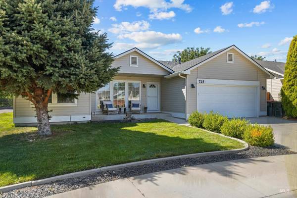 725 E Badley Ave, Meridian, ID 83642