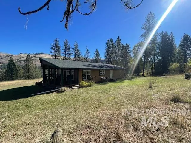 526 Ridgewood Drive, Kooskia, ID 83539