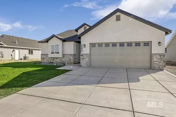 2242 Zion St, Burley, ID 83318