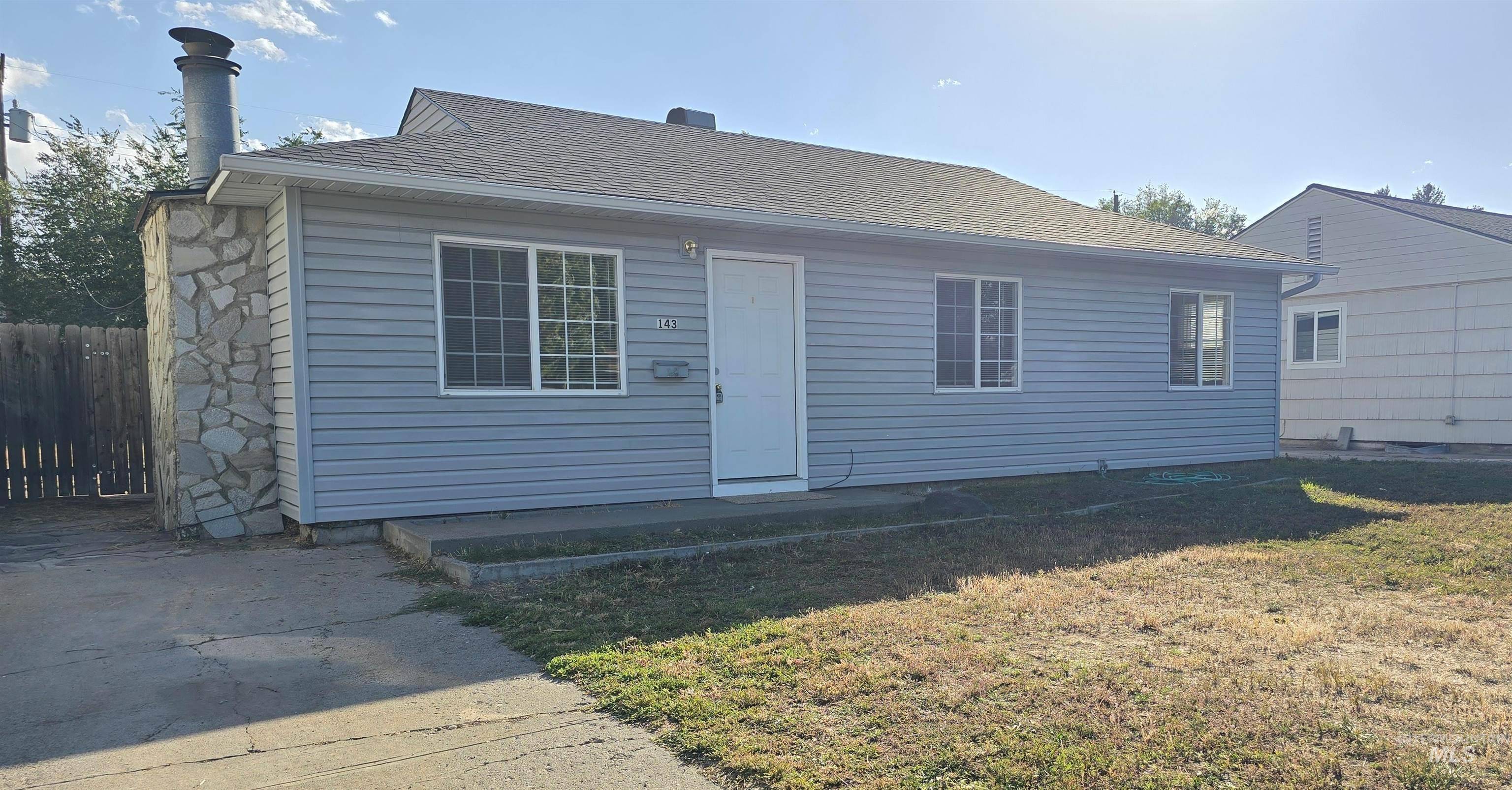 143 Borah Ave W, Twin Falls, ID 83301