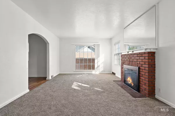 Caldwell, ID 83605,1320 Fairview Ave