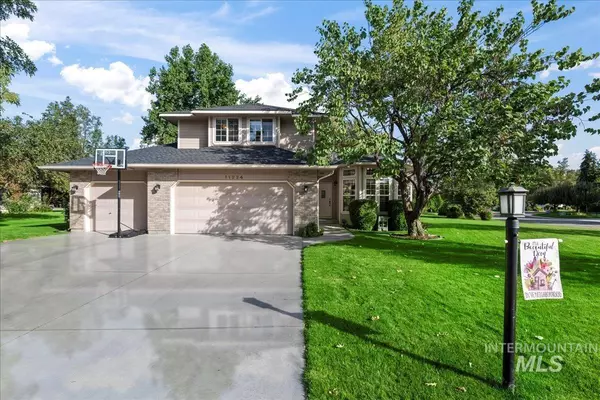 Boise, ID 83713,11224 W Hickory Rise Dr