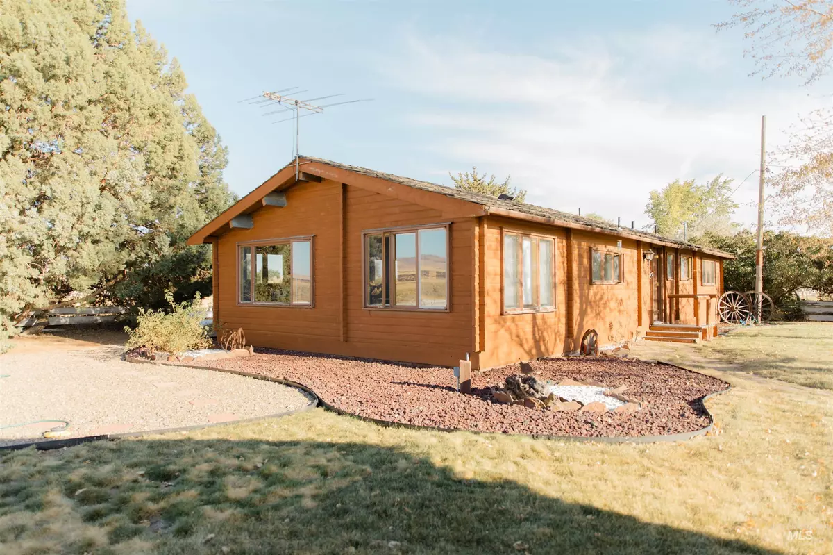 Mountain Home, ID 83647,5793 NE Cedar House Lane