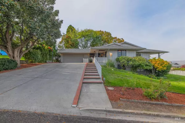 Lewiston, ID 83501,2956 Mayfair Ridge