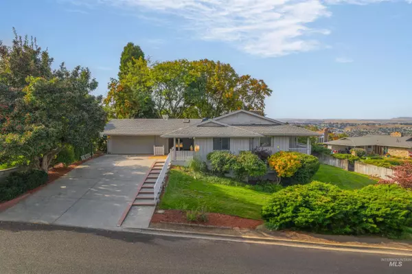 Lewiston, ID 83501,2956 Mayfair Ridge