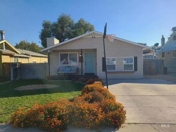 219 Elmore Ave, Nampa, ID 83651