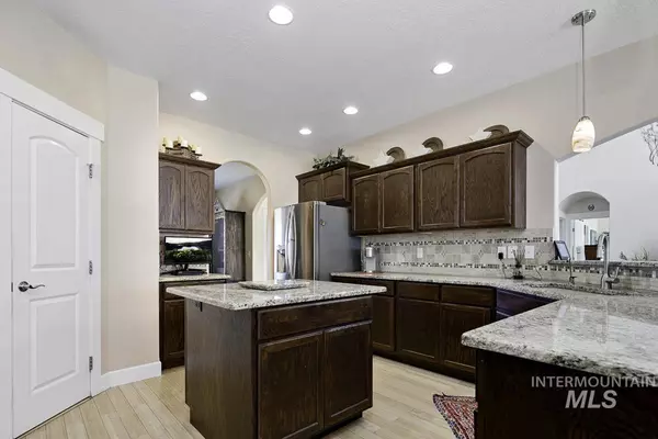Hammett, ID 83627,9013 W Cambridge Ct