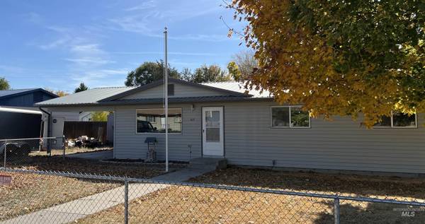 425 E 4th Ave, Wendell, ID 83355