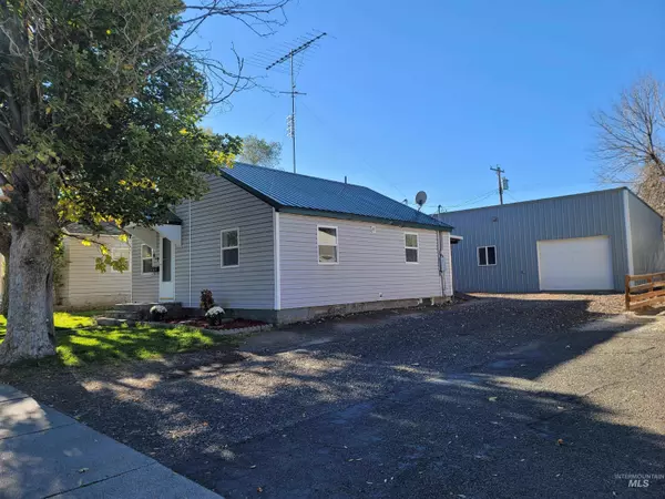 Buhl, ID 83316,619 N 9th Ave