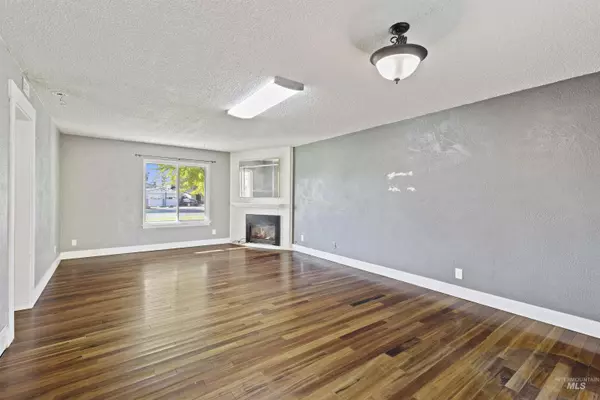 Boise, ID 83709-0821,7980 W Galena Dr