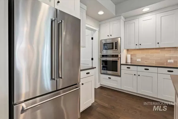 Boise, ID 83716,4252 E Parkcenter