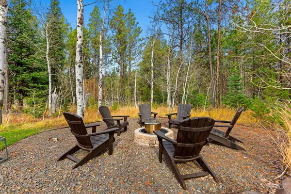 Donnelly, ID 83615,13090 Crane Shore Dr