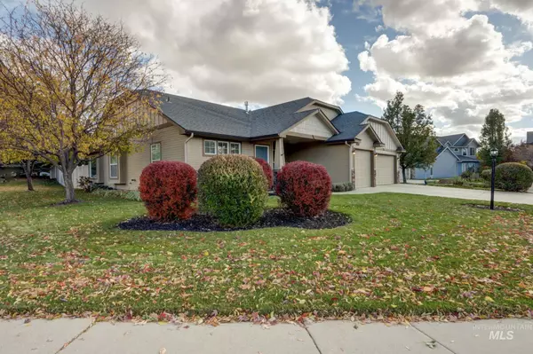 Meridian, ID 83646-2749,5080 N Dove Ridge Pl