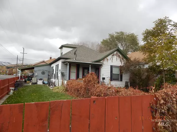 Pocatello, ID 83204,1003 N Harrison