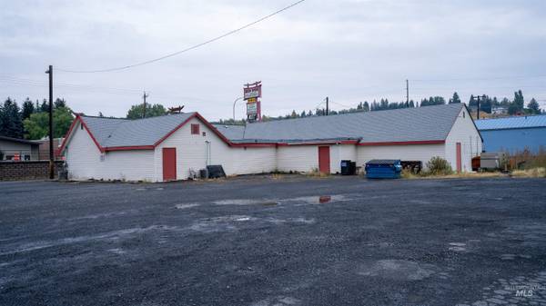 2010 S Main Street, Moscow, ID 83843