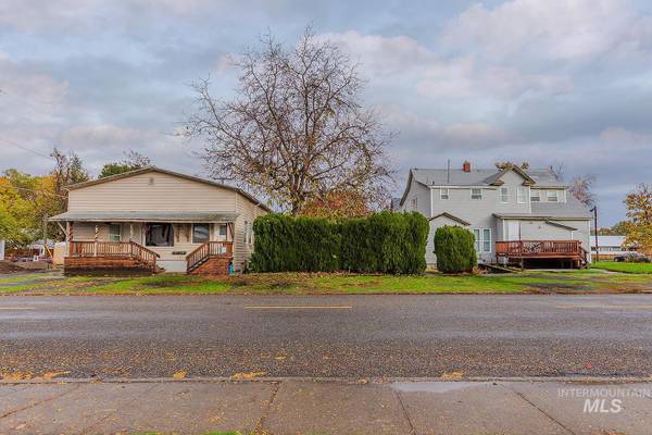 1303 10th Avenue, Lewiston, ID 83501