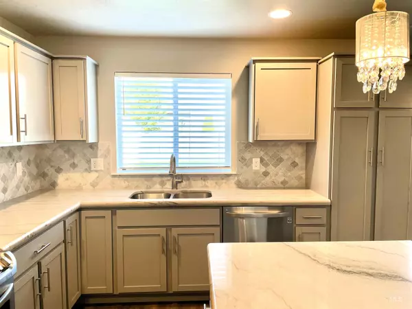 Star, ID 83669,904 N Cardigan Pl