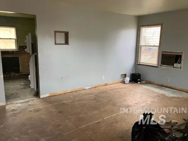 Pomeroy, WA 99347,1122 Arlington St