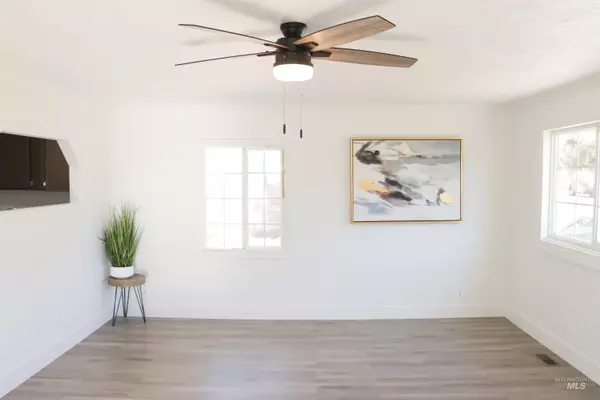 Pocatello, ID 83201,575 Jefferson Ave