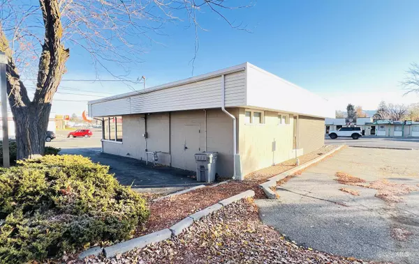 Boise, ID 83706,383 N Orchard St