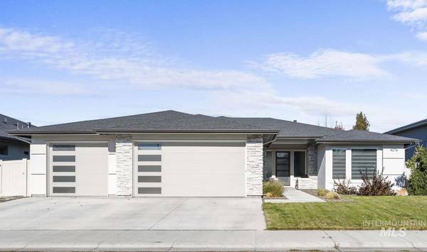 4276 E Copper Point Dr, Meridian, ID 83642