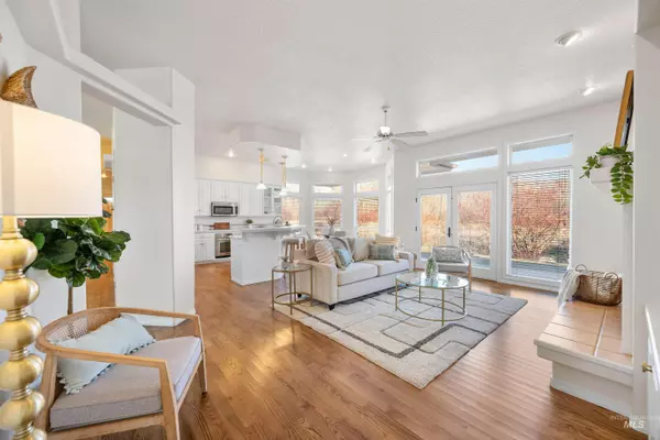 Boise, ID 83706,3054 E Rivernest Drive